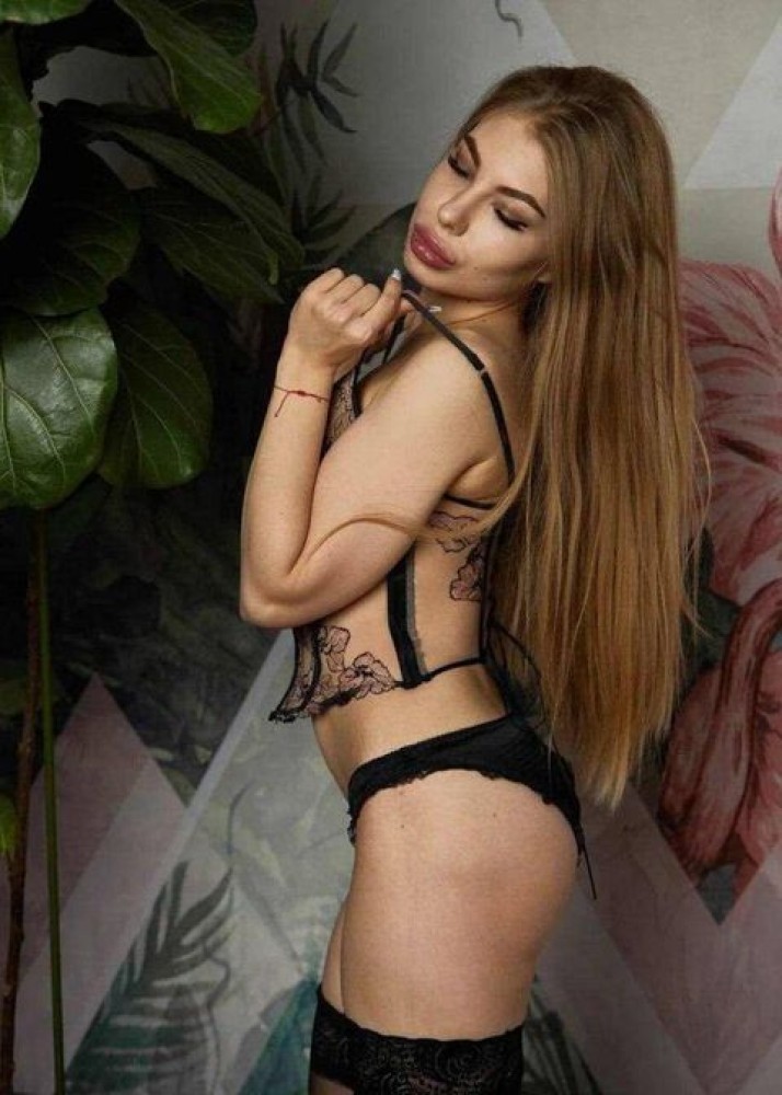 Индивидуалка Карина главное фото в городе Минеральные Воды 